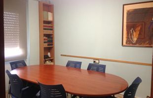 sala de reuniones de Montserrat Solé Advocada